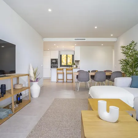 Soleado Con Jardin Privado Эстепона