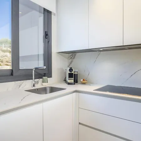 Soleado Con Jardin Privado